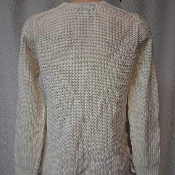 John + Jenn Cream V-Neck Sweaterwomen Size M - Picture 14 of 16